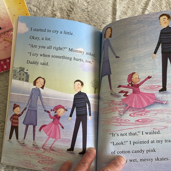 Pinkalicious I Can Read 1  3 book bundle beginning
  Readers - Picture 5 of 8